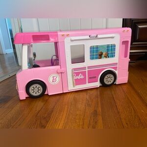 Barbie camper